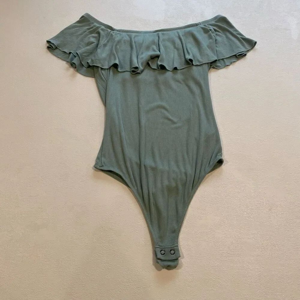 Express Sage Green Ribbed Off Shoulder Bodysuit Size Small Ruffle Stretchy
